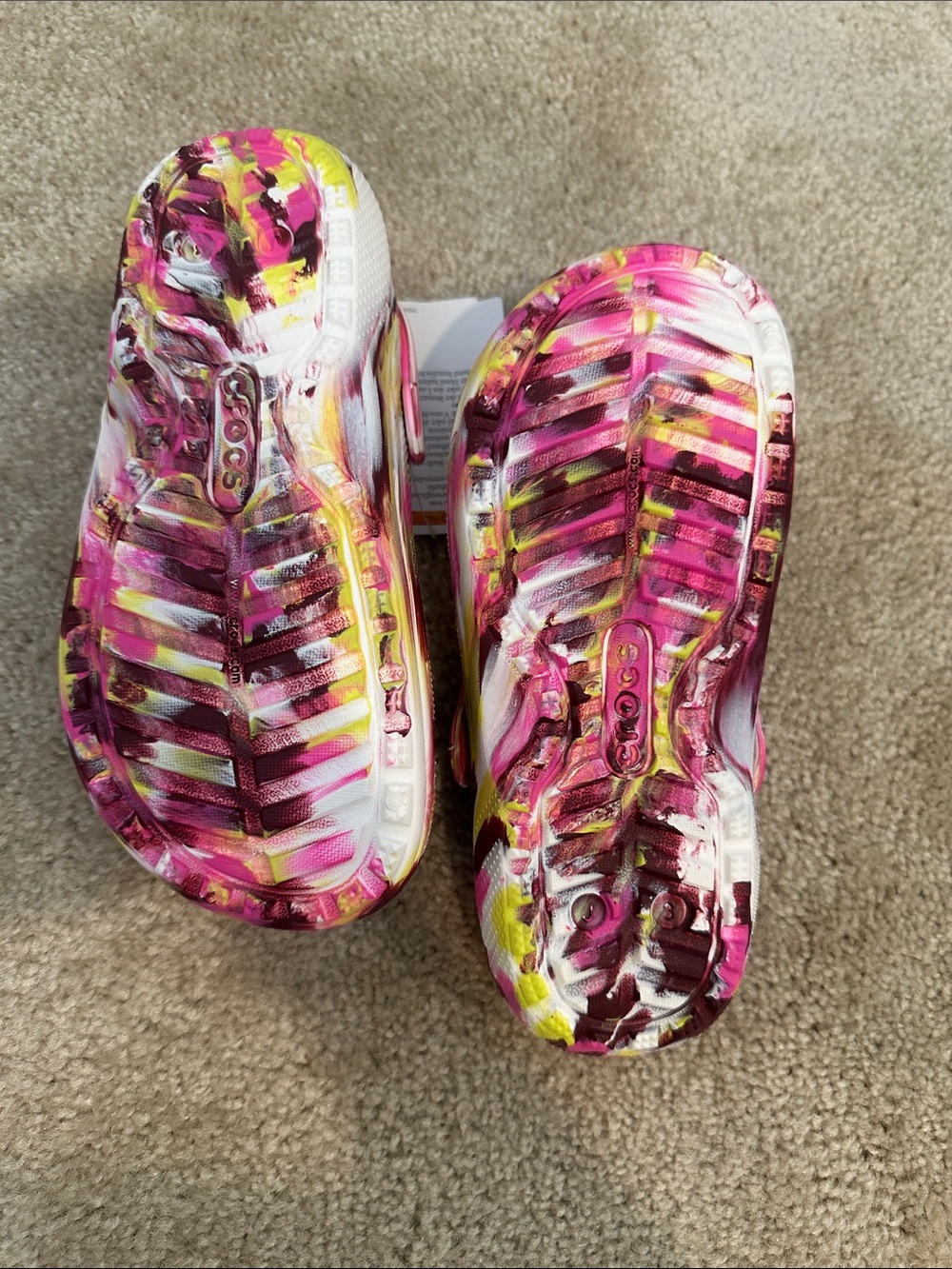 Crocs Juniors Slip-On Clog with Fuzzy Lining - Pink Multi Size J3 - Picture 4 of 4